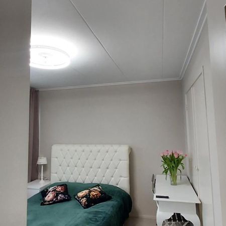 Cozy Room In Host House Near Rotterdam Maassluis Exteriér fotografie